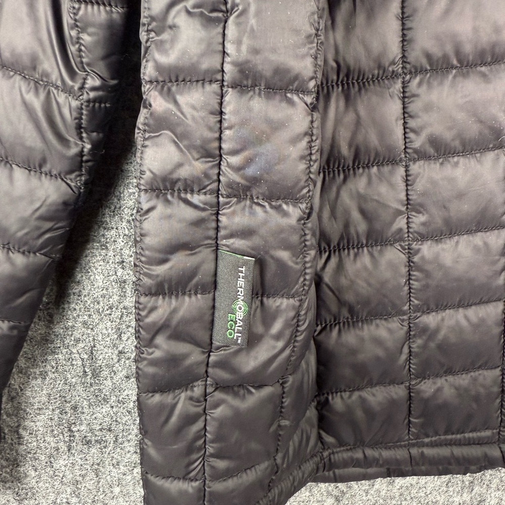 The North Face Men’s ThermoBall Eco Insulated Jacket - Size M, Black - Picture 4 of 4